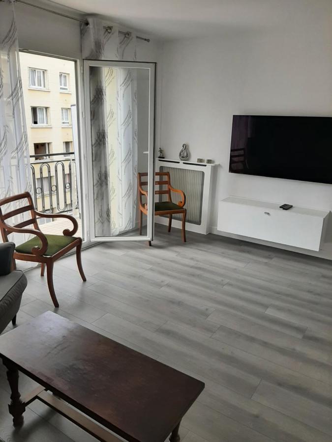 Appartement Cosy De Centre Ville Шарантон-ле-Пон Экстерьер фото